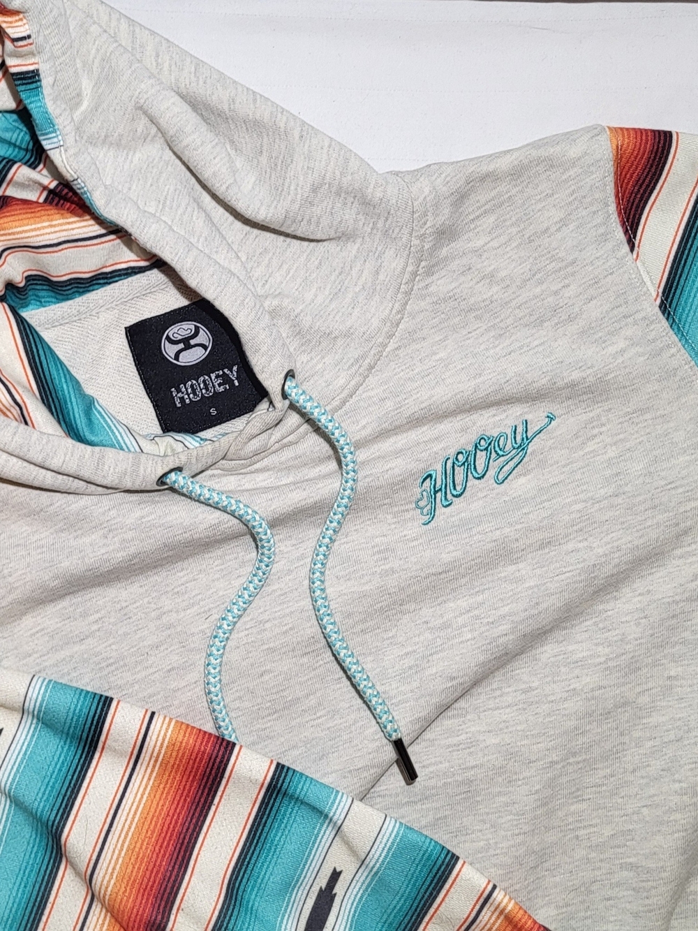 Hooey Men’s Light Gray Pullover Hoodie with Turquoise Accents